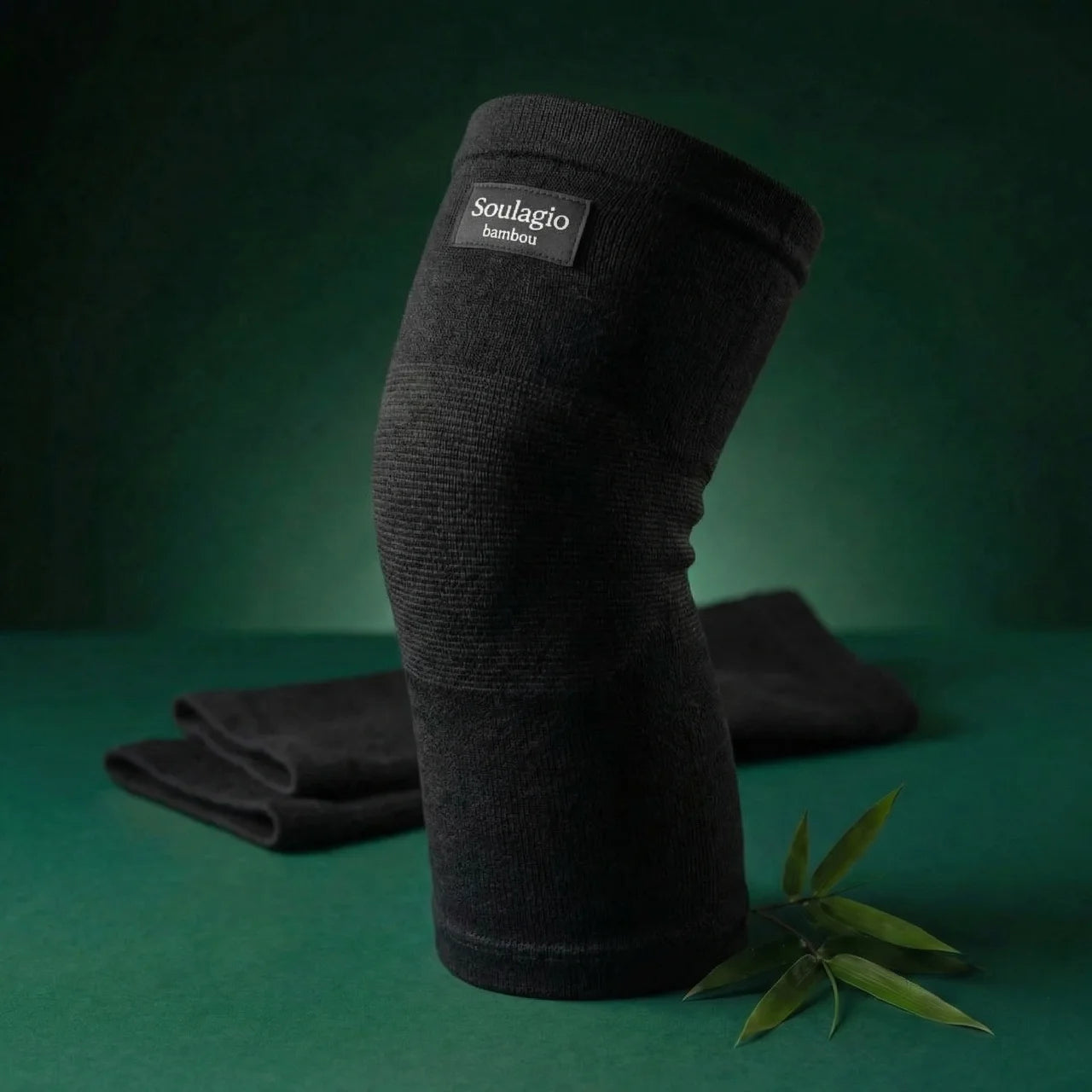 Soulagio : The bamboo knee sleeve trusted by thousands of Australians to relieve knee pain and discomfort.